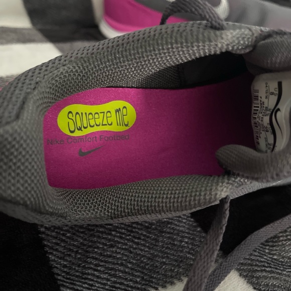 Nike in-season Tr 6 size 8 - Picture 3 of 9